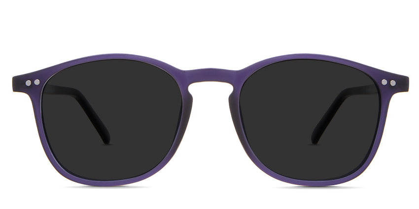 Coven Gray Polarized in the Hyacinth variant it's an acetate full-rimmed frame with a wide nose bridge and short temple.