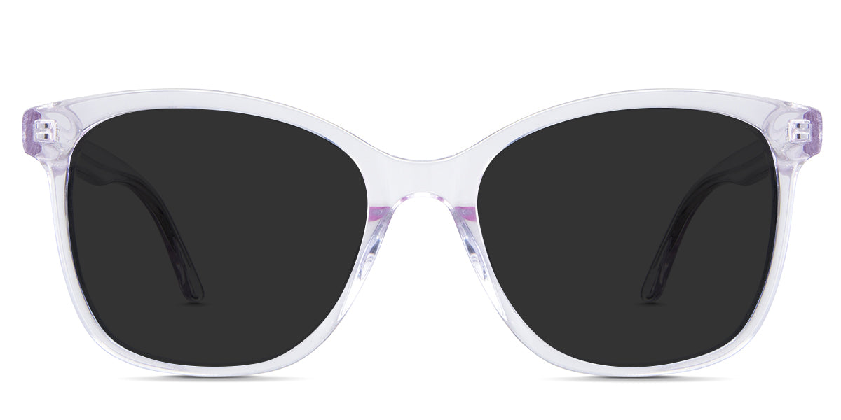 Remi Gray Polarized in the Violet variant - it's a transparent frame with built-in nose pads and a short 140 mm temple arm.