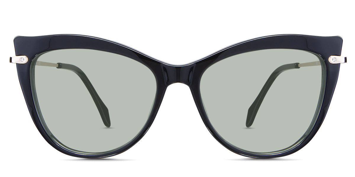 Susan Green Tinted Solid in the Lasius variant - is an acetate frame with a narrow-width nose bridge and a slim metal arm.