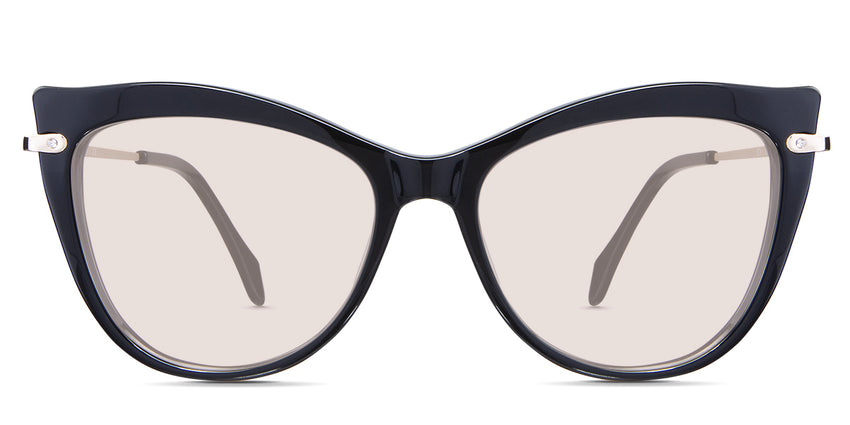 Susan Rose Tinted Solid in the Lasius variant - is an acetate frame with a narrow-width nose bridge and a slim metal arm.