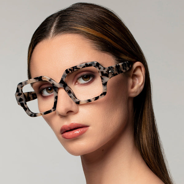 Laga Prescription Glasses | Hip Optical display picture 2