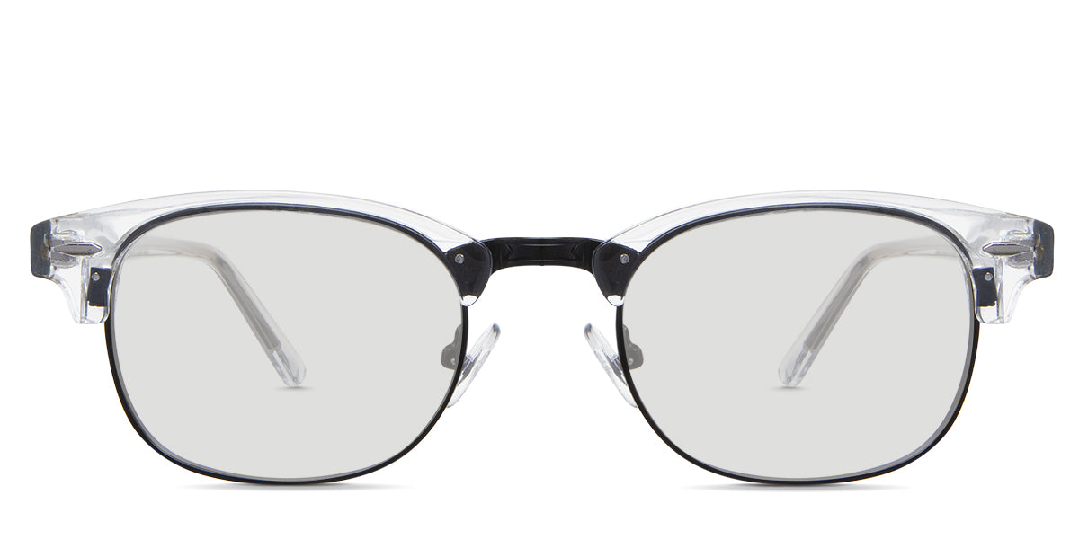 Brice black Standard Solid in the Calcite variant - is an oval frame with a wide nose bridge and an acetate arm.