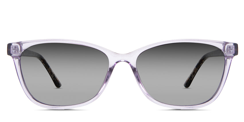 Ezra black tinted Gradient in the Lilac variant - are oval frames with a narrow nose bridge and a short temple arm.