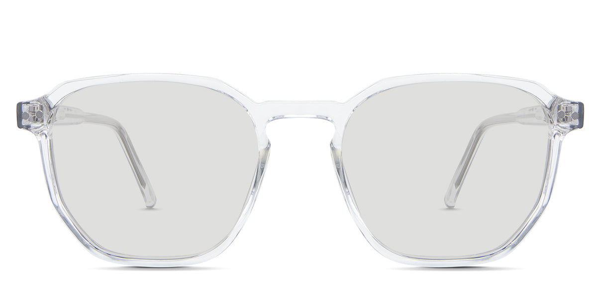 Finn black tinted Standard Solid glasses in the campanula variant - is a square frame with a built-in nose pad.