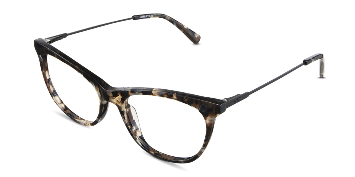 Gaia eyeglasses in the panthera variant - have an oval shape lens 51 mm wide.