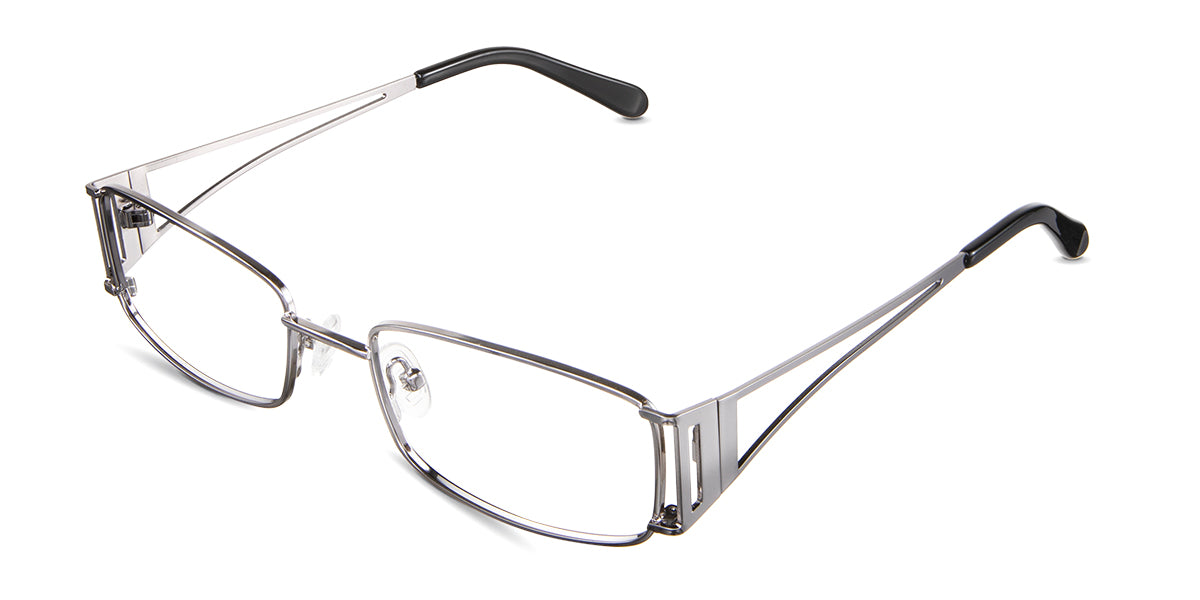 Heidi eyeglasses in the silver variant - have a broad nose bridge.