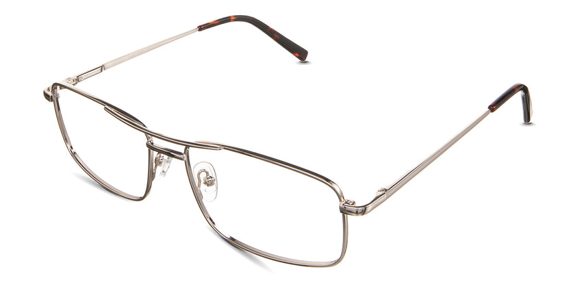 Jakari eyeglasses in the semolina variant - have adjustable nose pads.