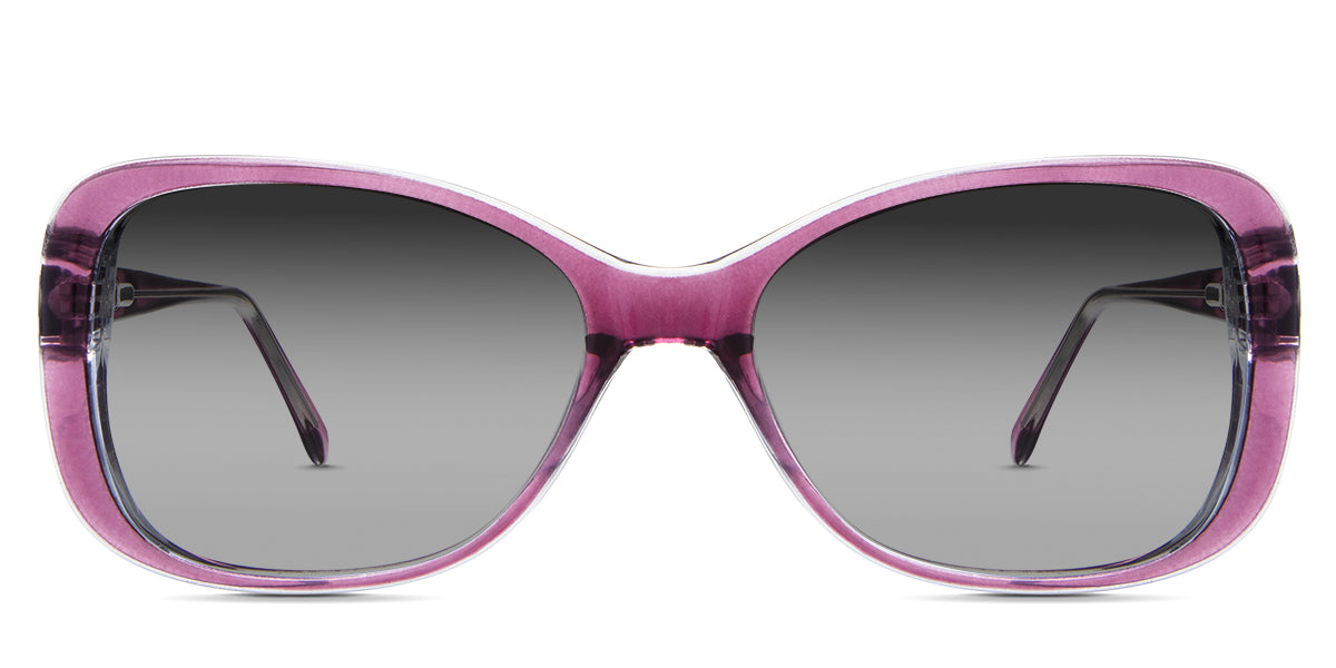 Lois black tinted Gradient in the Tayberry variant - is a full-rimmed frame with a narrow nose bridge and a name and size imprint inside the arm.