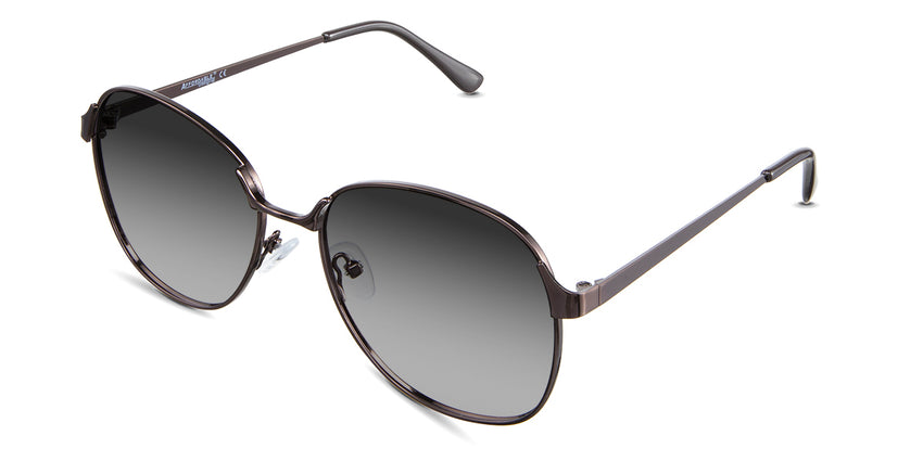 Nutmeg-Black-Gradient