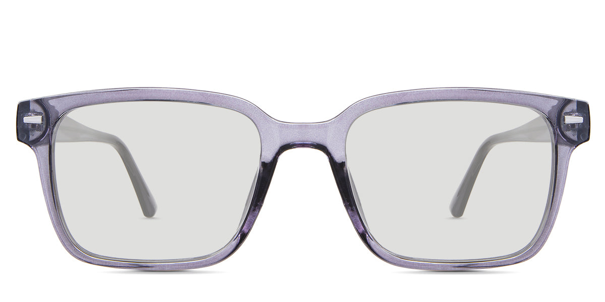 Saul black tinted Standard Solid in the Crystal variant - is a square frame with a U-shaped nose bridge and has a visible wire core in the temples.