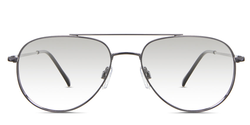 Shiloh black Gradient in the Gravel variant - it's a slim metal frame in aviator shape with the arm connected close to the middle of the rim and has rounded shape temple tips.