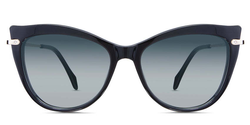 Susan Blue Sunglasses Gradient in the Lasius variant - is an acetate frame with a narrow-width nose bridge and a slim metal arm.