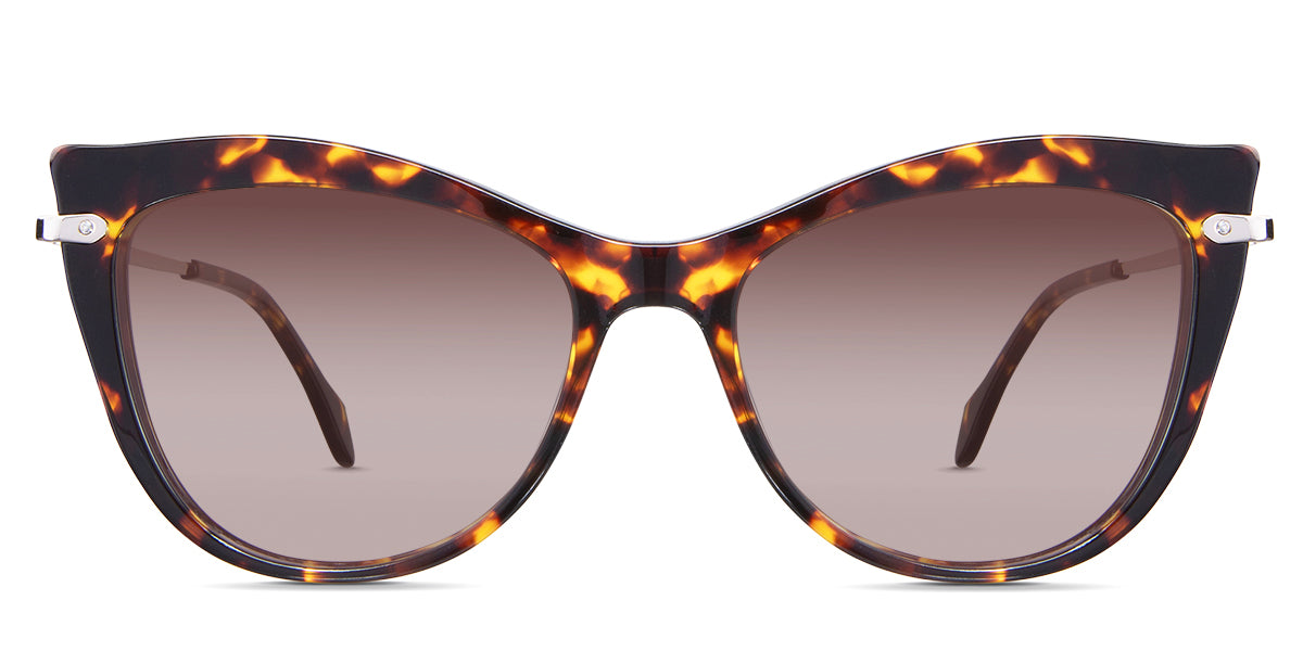 Susan Rose Sunglasses Gradient in the Tortoise variant - it's a full-rimmed frame with acetate built-in nose pads.