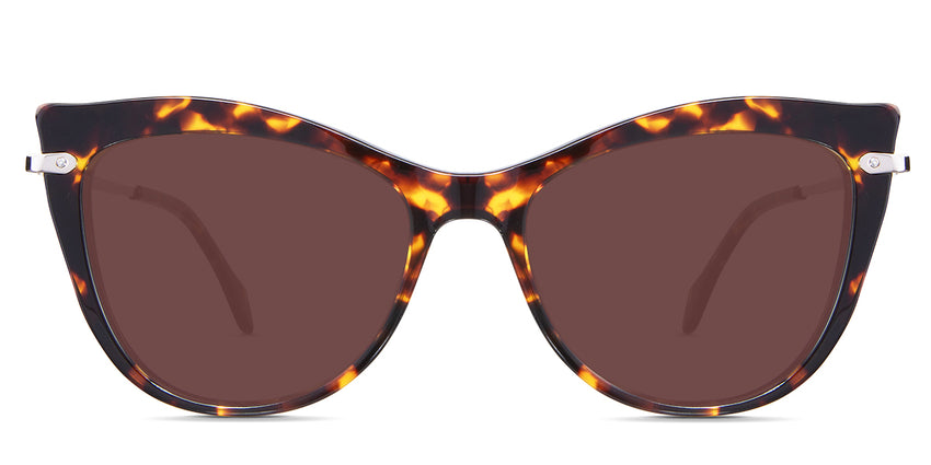 Susan Rose Sunglasses Solid in the Tortoise variant - it's a full-rimmed frame with acetate built-in nose pads.