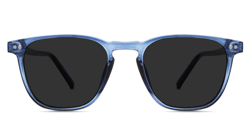 Thea gray Polarized in the Tanzanite variant - it's a full-rimmed frame with a 21mm wide nose bridge and a regular thick temple arm.