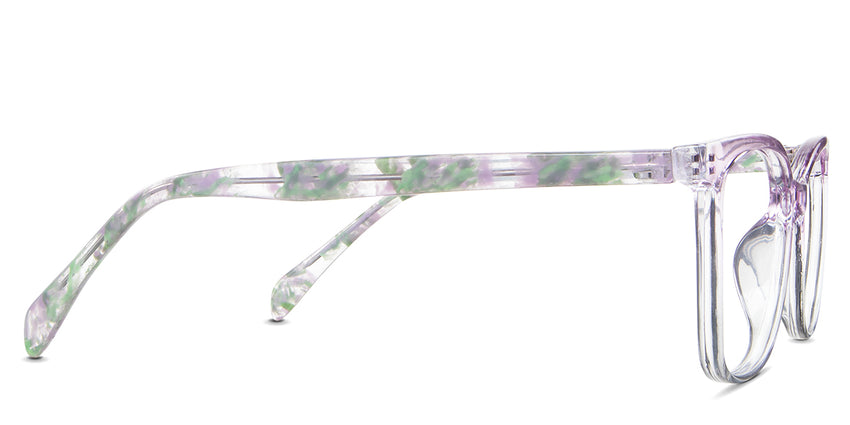Yara eyeglasses in the catmint variant - have a slim temple.