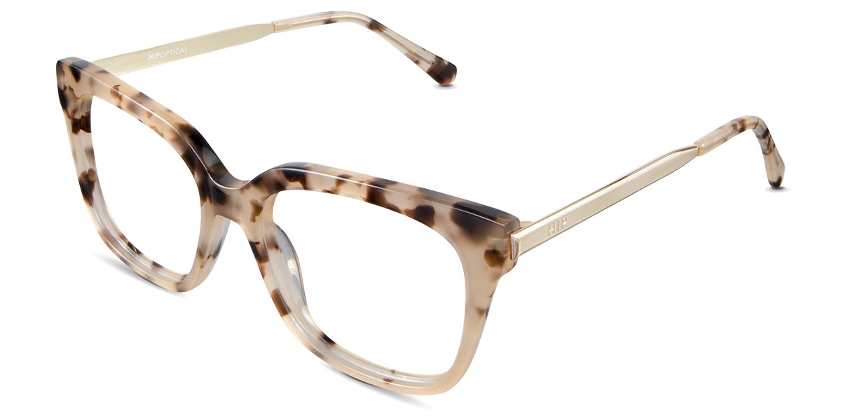 Ava eyewear in duma variant - it has a square viewing area and regular width nose bridge