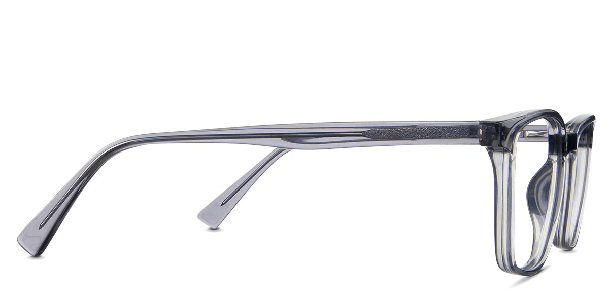 Iver prescription frame in heron variant - has a U-shaped nose bridge and thin temple arm.